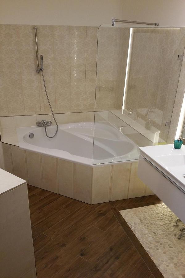 In Heart Of Prague - 2Br 2Ba Elegant Downtown Apt Exterior photo