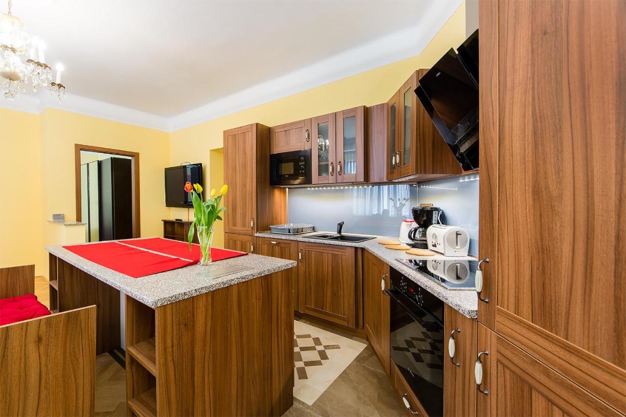 In Heart Of Prague - 2Br 2Ba Elegant Downtown Apt Exterior photo