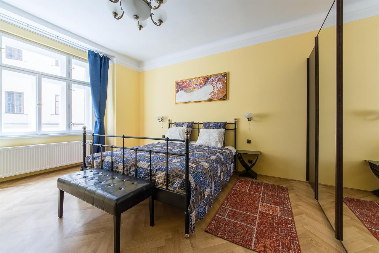 In Heart Of Prague - 2Br 2Ba Elegant Downtown Apt Exterior photo
